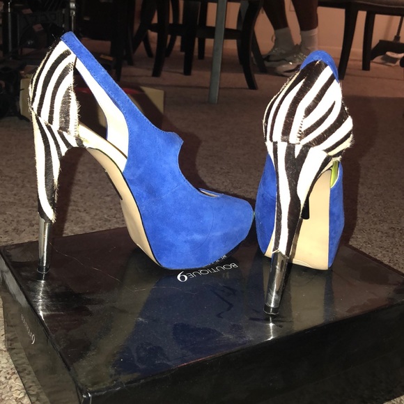 Sandals - Picture 4 of 4